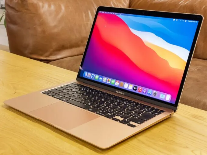 MacBook Air M1