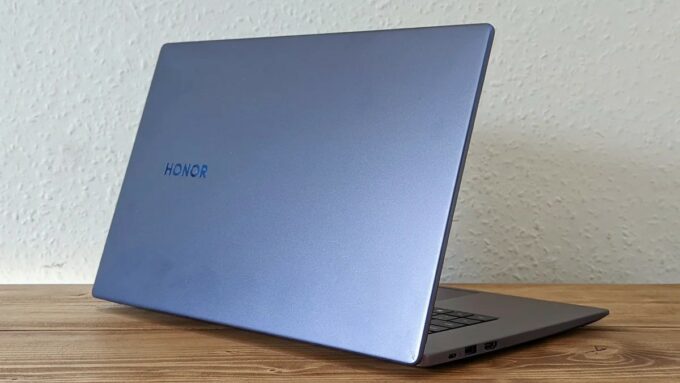 Honor MagicBook 15 (2021)