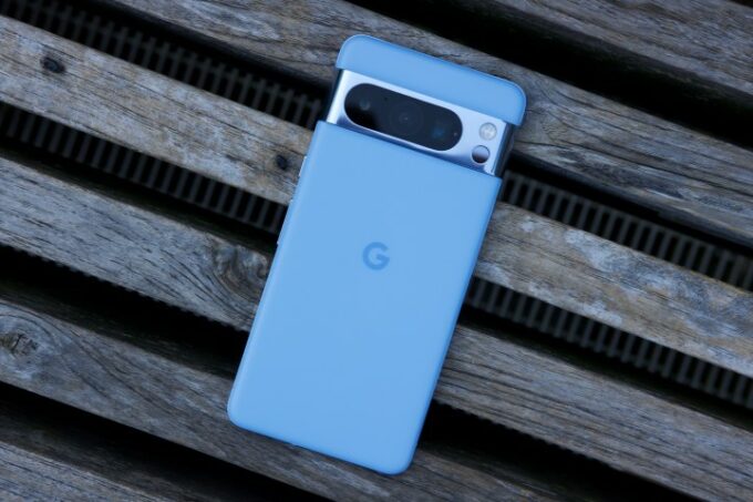 Google Pixel 8 Pro