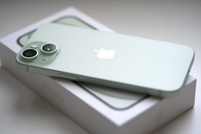 iPhone 15