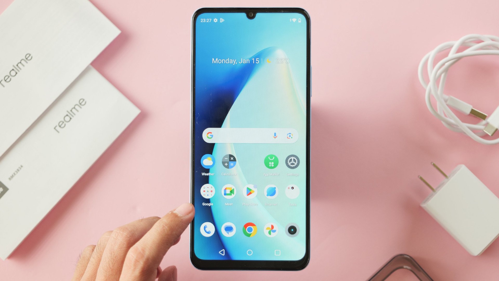 За новый смартфон Realme просят меньше 6 тысяч рублей в России. Что он  умеет? — Палач | Гаджеты, скидки и медиа