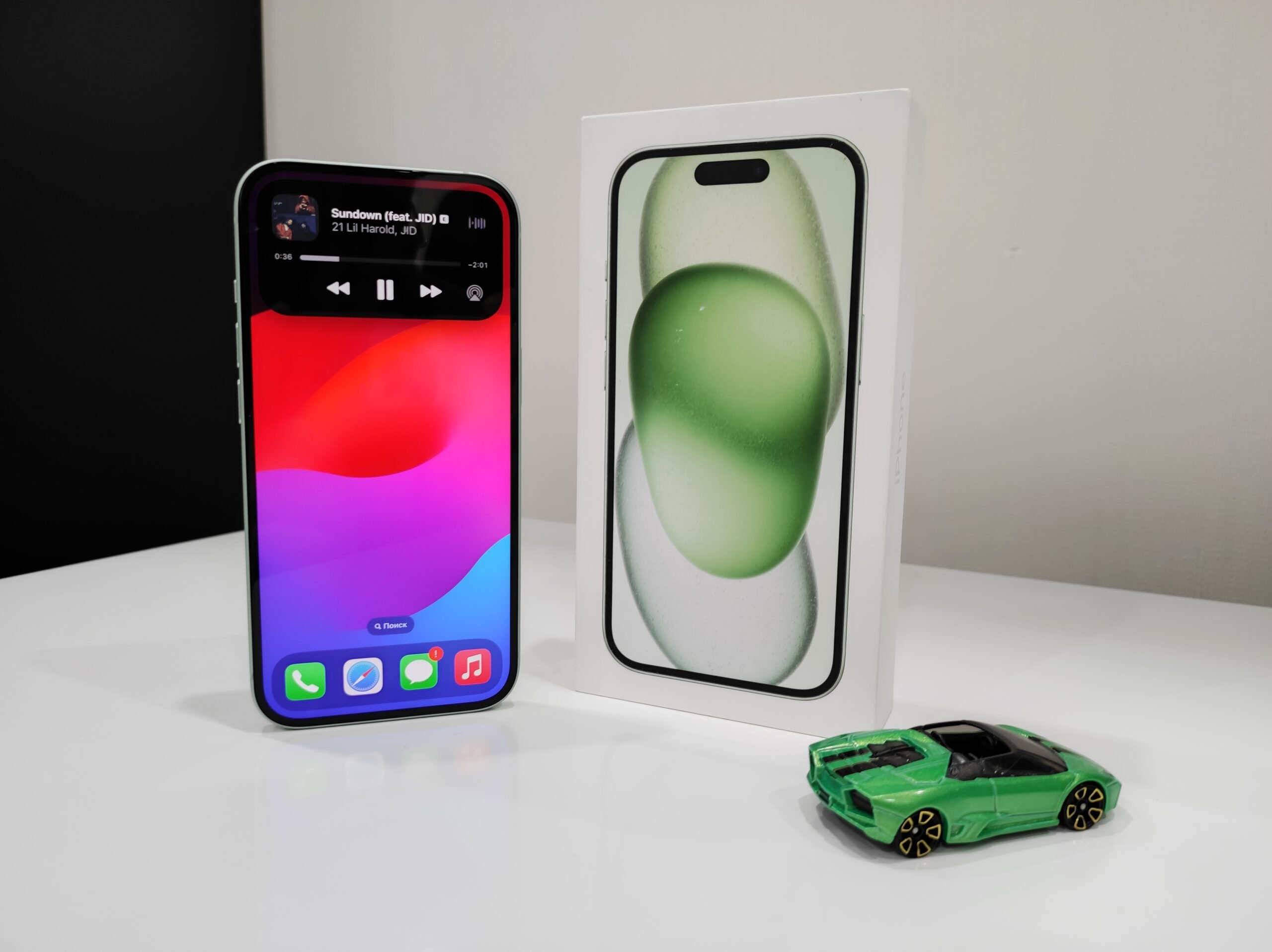 Смартфон Apple iPhone 15