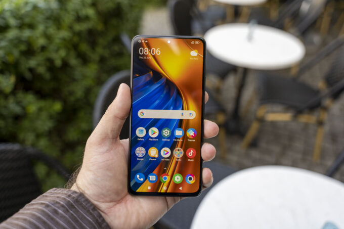 Xiaomi Poco F4