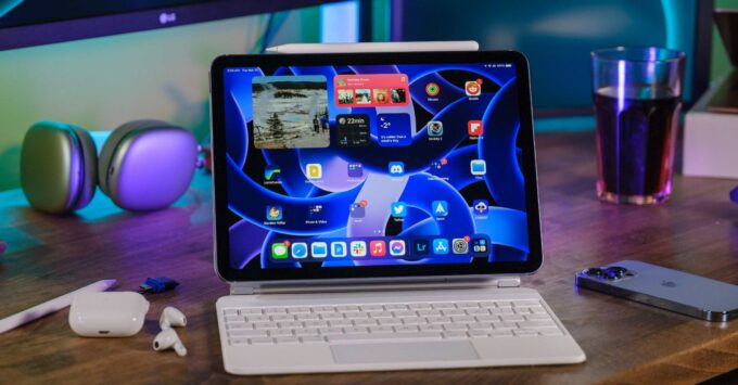 iPad Air (2022)