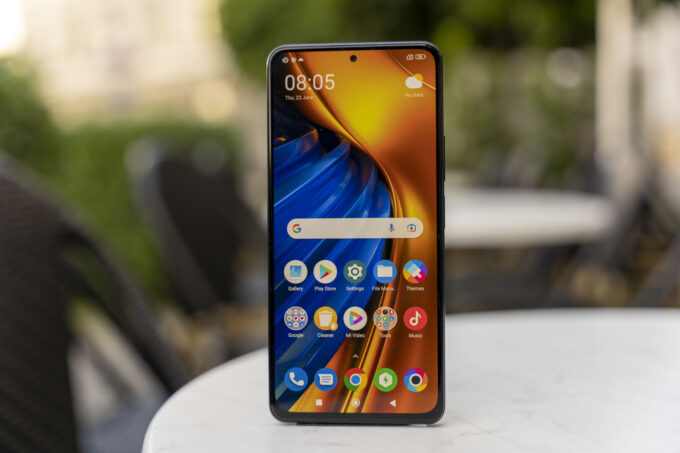 Xiaomi Poco F4