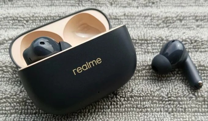 Realme Buds T300