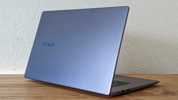 Honor MagicBook 15