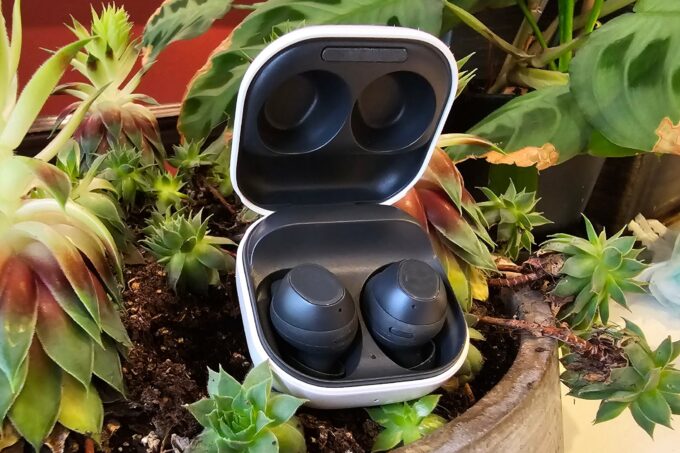 Samsung Galaxy Buds FE