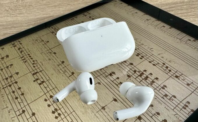 AirPods Pro 2 (2023)