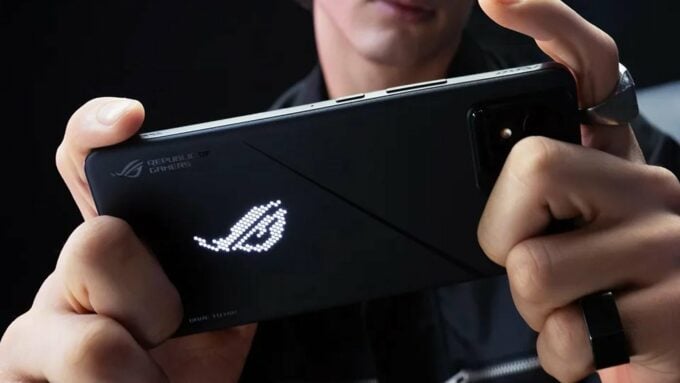 Asus ROG Phone 8 Pro