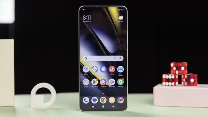 Xiaomi Poco F6