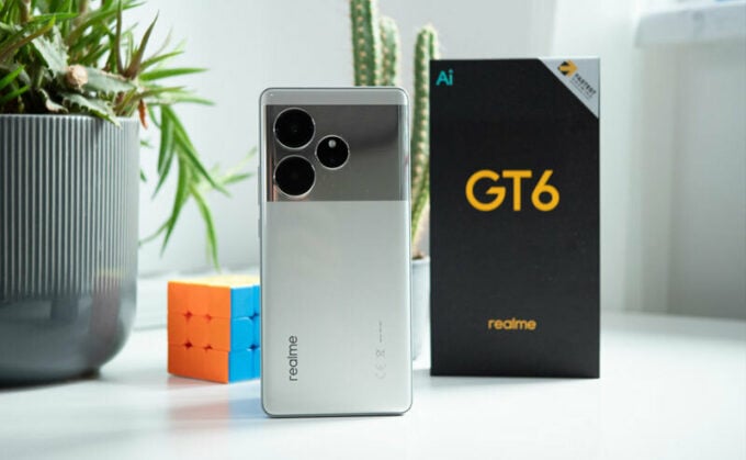 Realme GT6