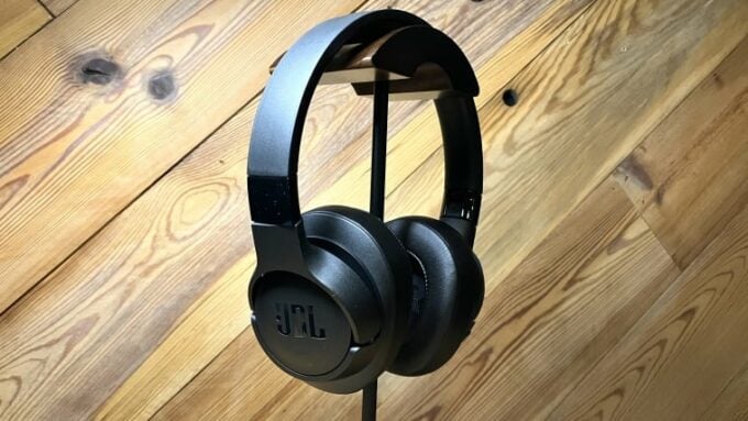 JBL Tune 770 NC