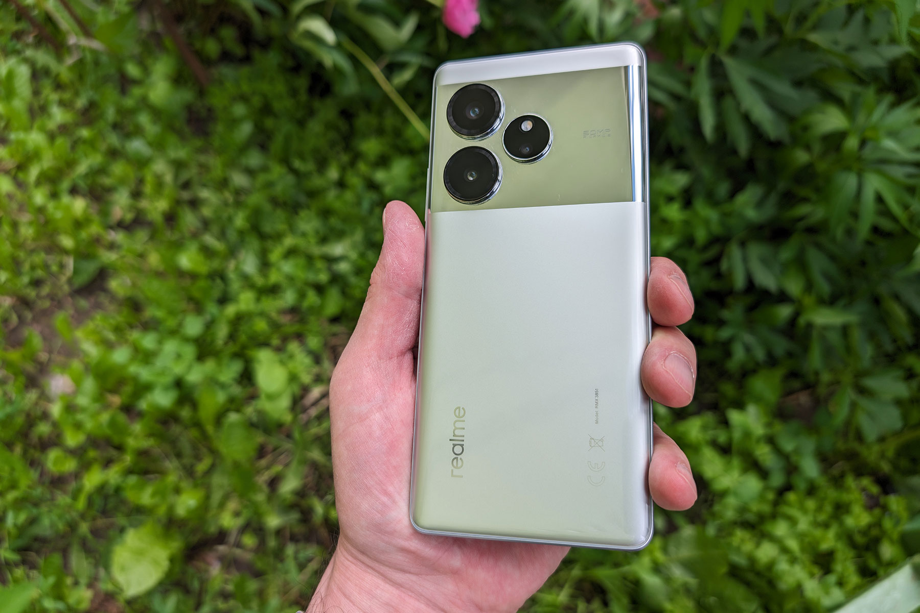 Смартфон Realme GT 6