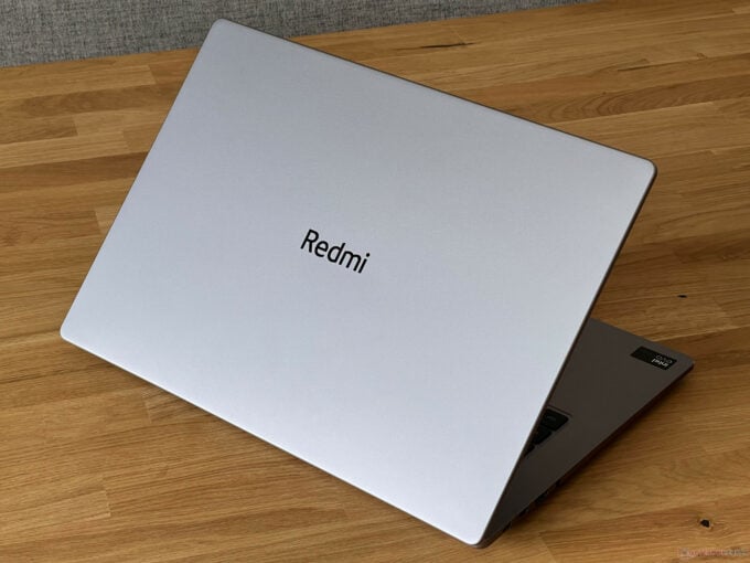 Xiaomi RedmiBook Pro 16 (2024) 