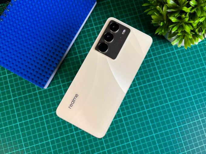 Realme C75