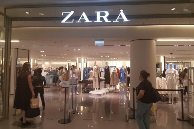 Магазин Zara в России