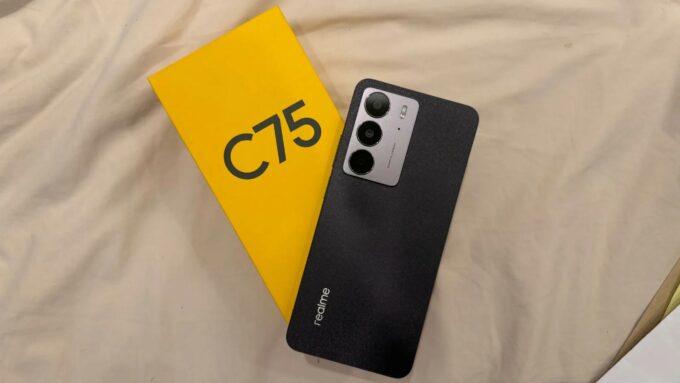 Realme C75