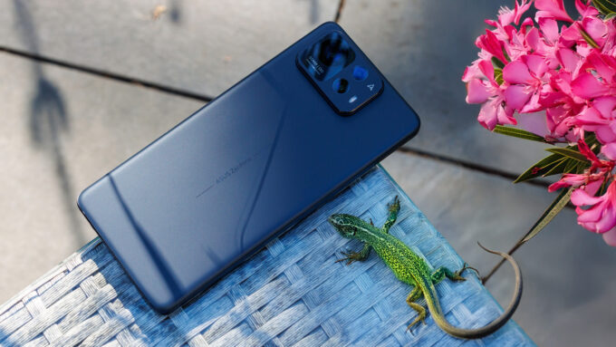 Asus Zenfone 12 Ultra