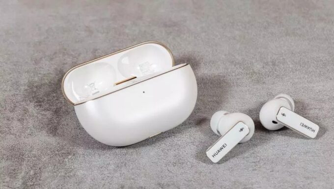 Huawei FreeBuds Pro 4
