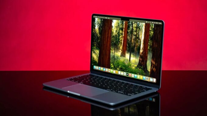 MacBook Air M4