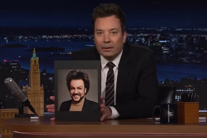 Джимми Фэллон показал, что он похож на Филиппа Киркорова в вечернем шоу NBC The Tonight Show Starring Jimmy Fallon
