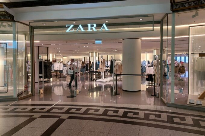 Магазин Zara в России