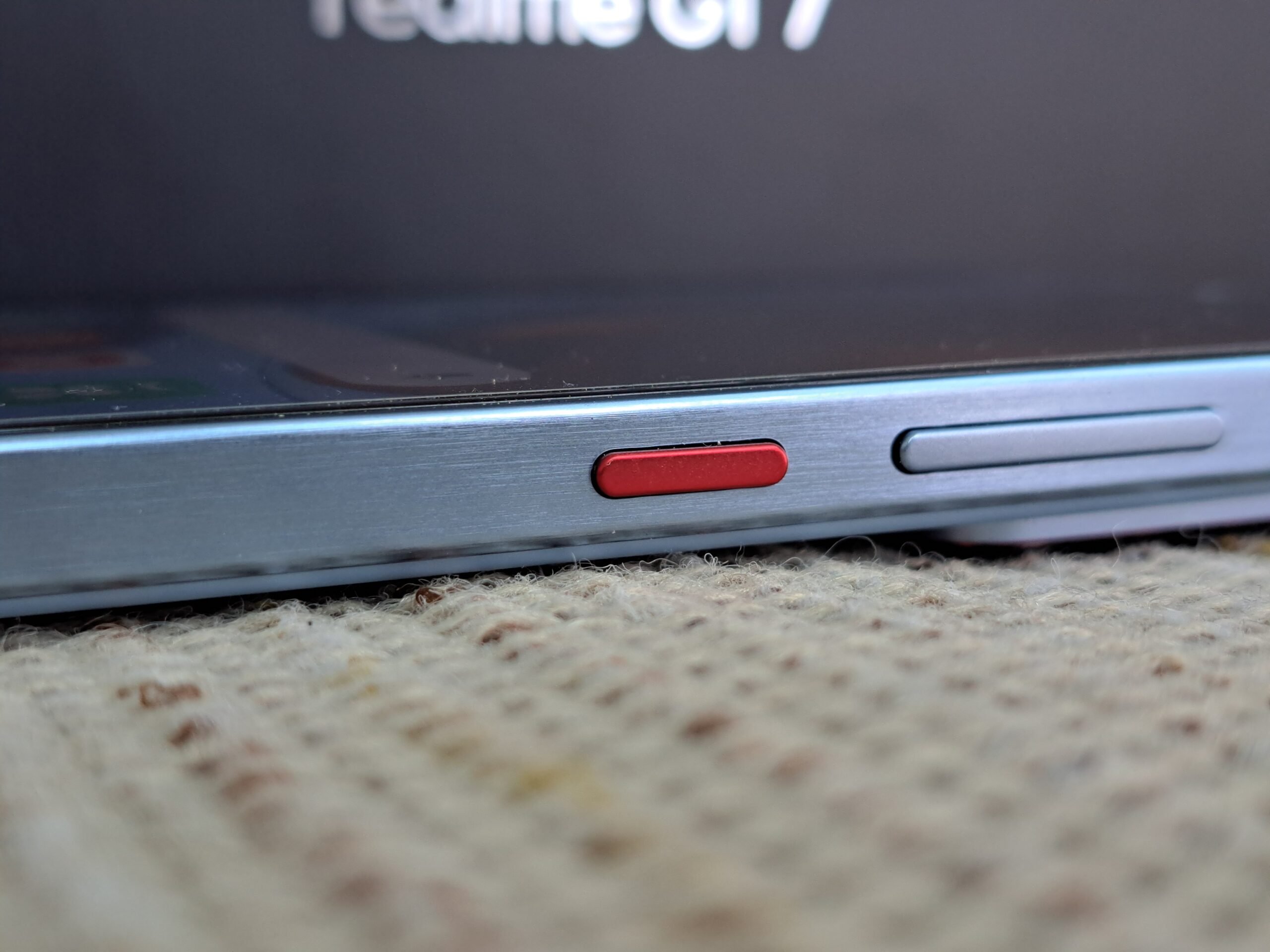 Смартфон Realme GT 7
