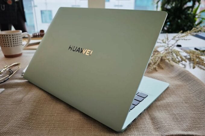 Huawei MateBook 14 (2024)