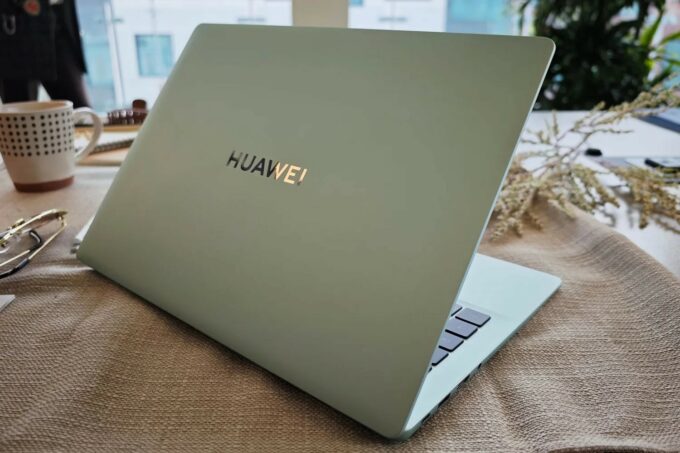 Huawei MateBook 14 (2024)