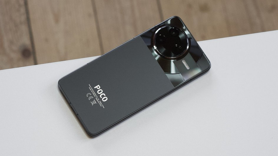Смартфон Xiaomi Poco F7 Pro