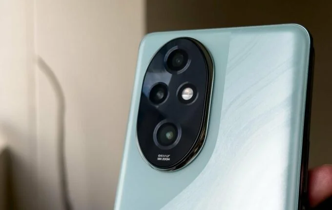 Honor 200 Pro