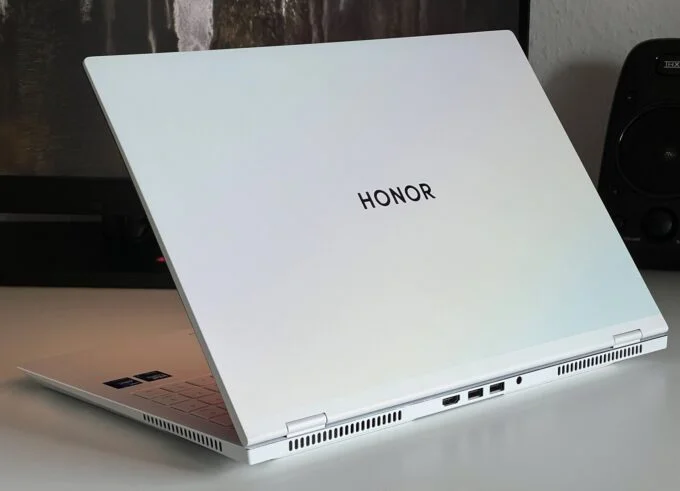 Honor MagicBook Pro 16