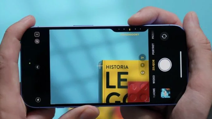 iPhone 16