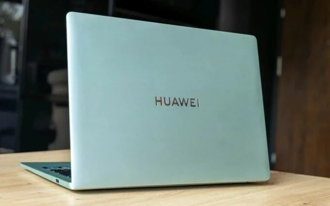 Huawei MateBook 14 (2024)