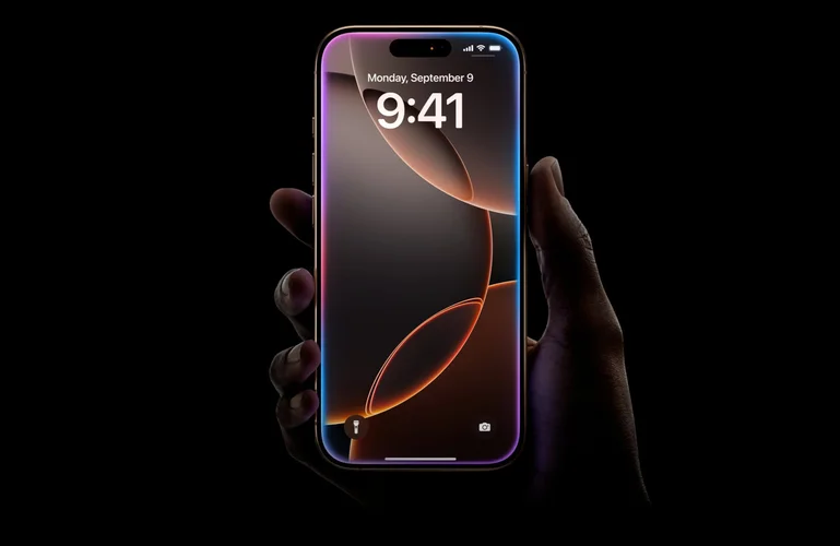 Смартфон Apple iPhone 16 Pro