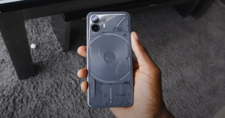 Смартфон Nothing Phone (2)