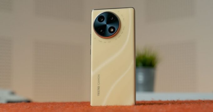 Tecno Camon 30S