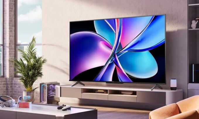 Hisense 55E7Q Pro