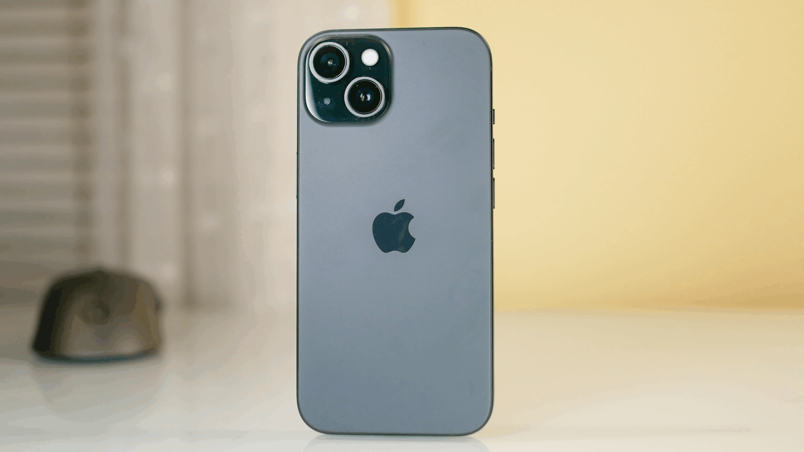 Смартфон Apple iPhone 15