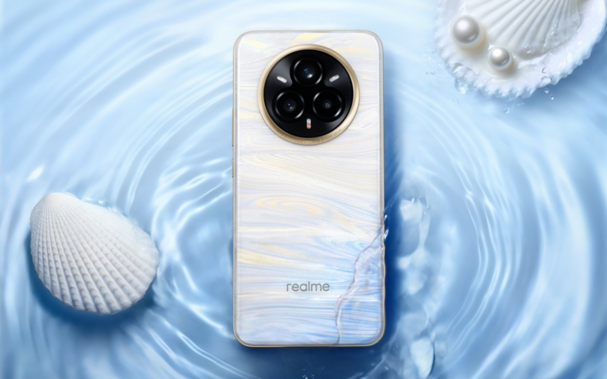 Смартфон Realme 14 Pro+