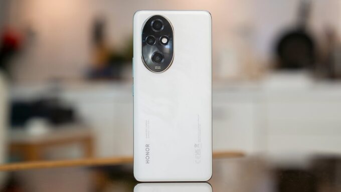 Honor 200 Pro