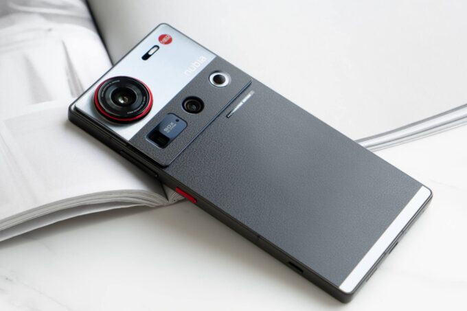 ZTE Nubia Z70S Ultra