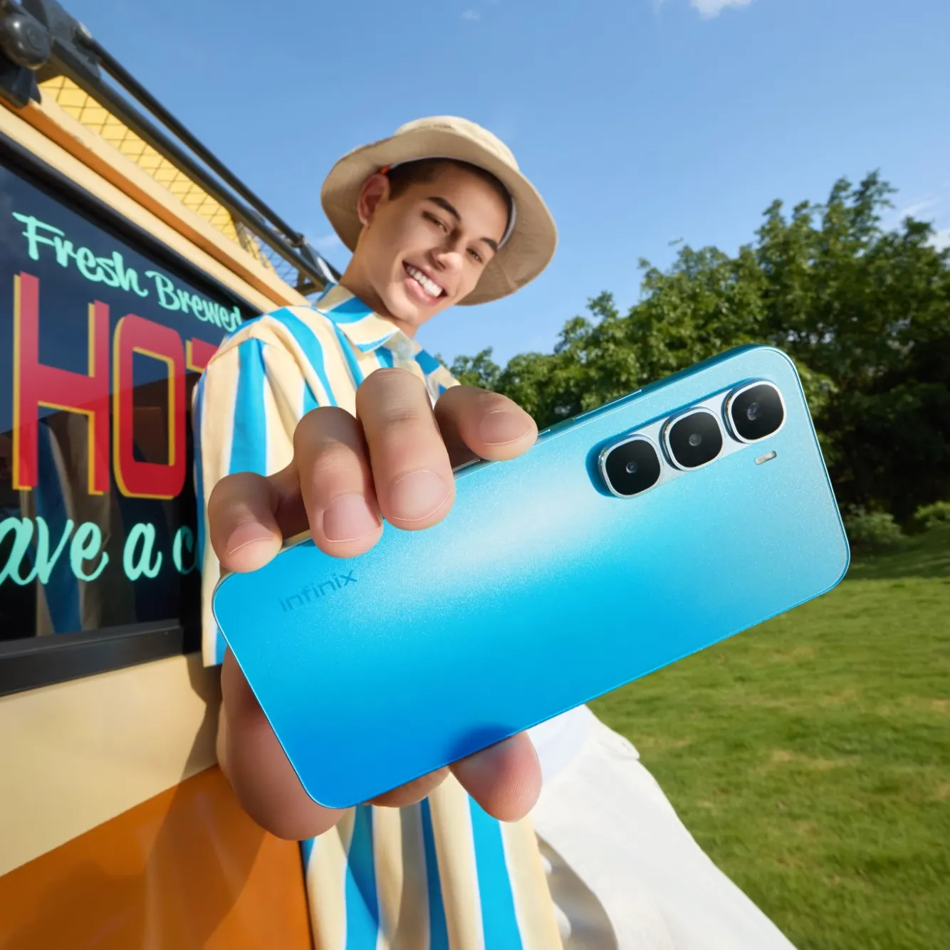 Смартфон Infinix Hot 60 Pro