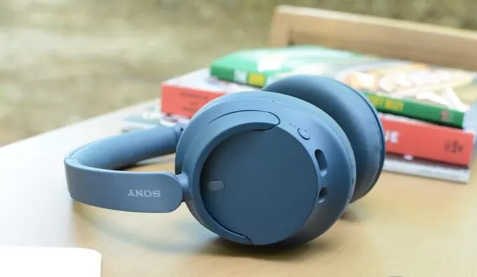 Sony WH-CH720N