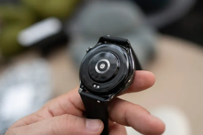 Xiaomi Watch S4