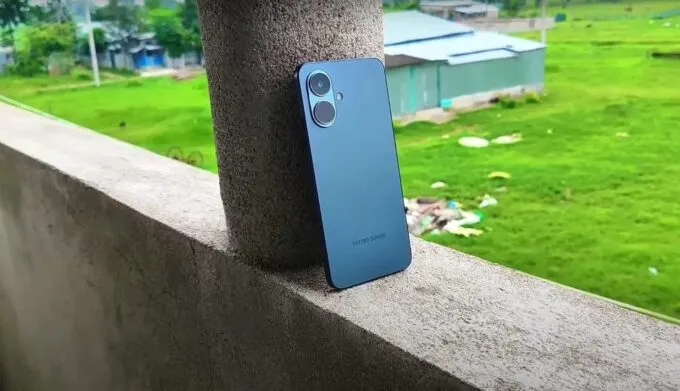 Tecno Spark Go 2