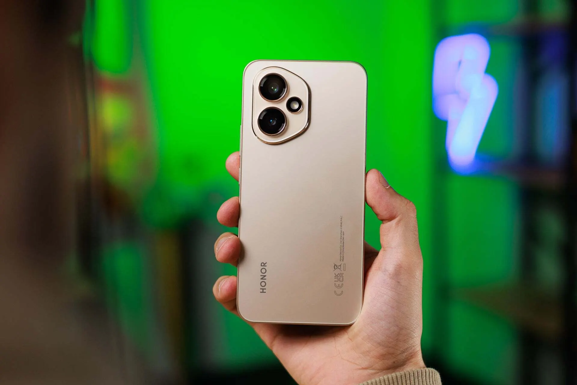 Смартфон Honor 400