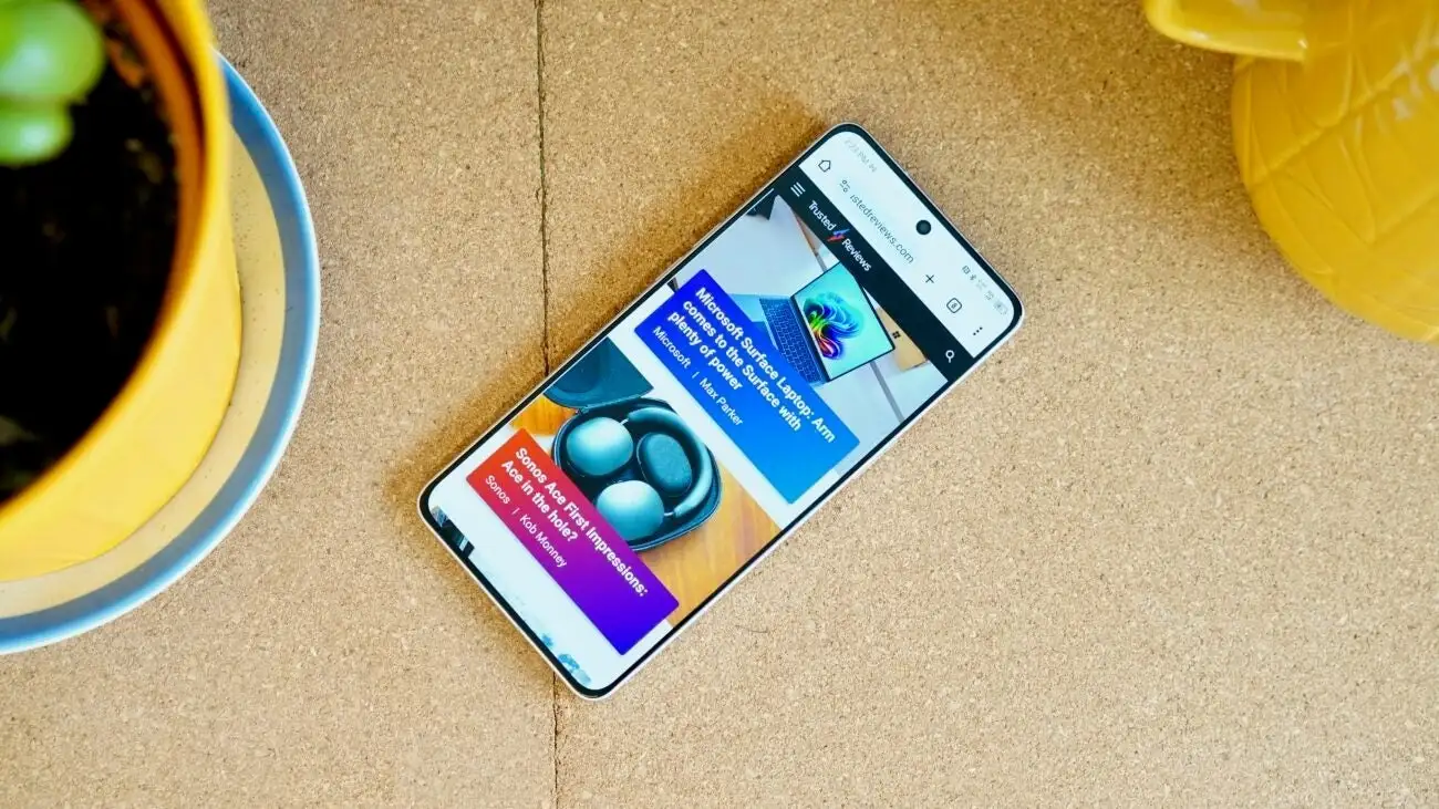 Смартфон Tecno Camon 40 Premier
