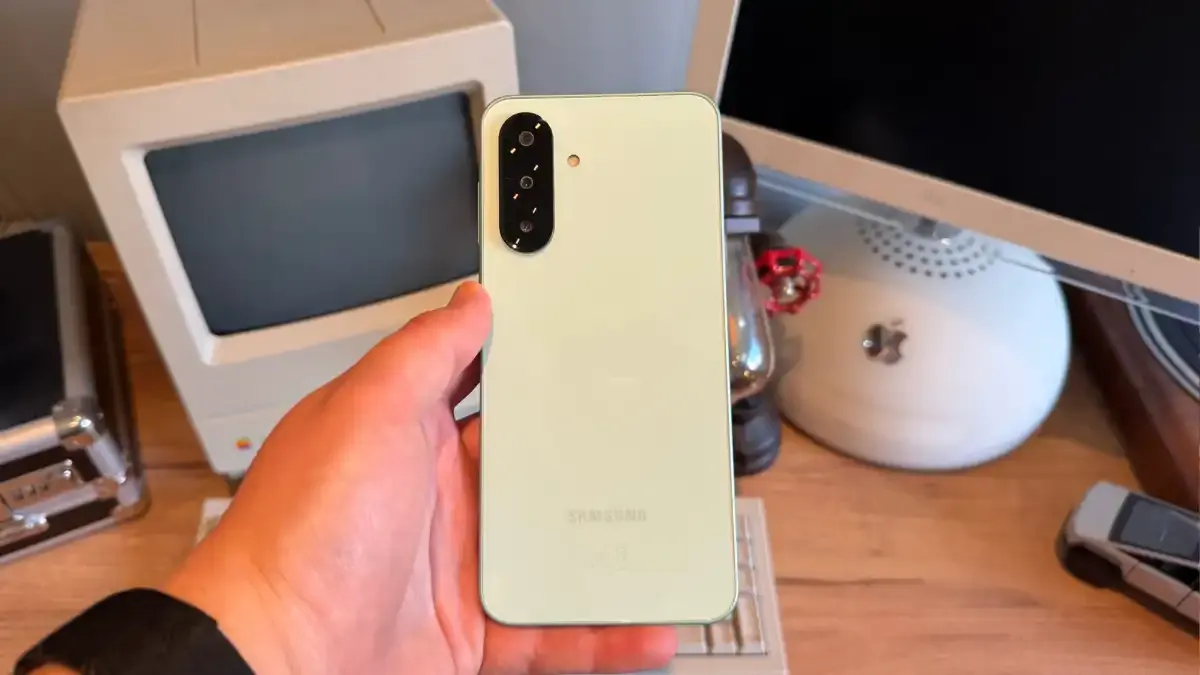Смартфон Samsung Galaxy A26